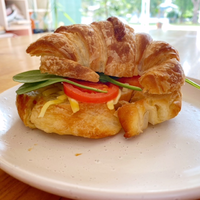 FILLED CROISSANT